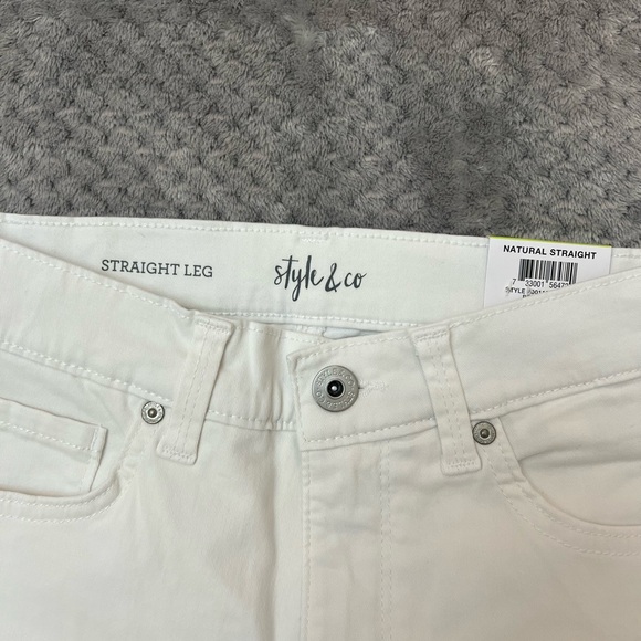 STYLE & CO. White Straight Leg Jeans Size 4P - Picture 2 of 6